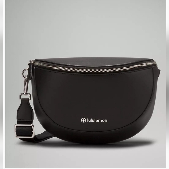 lululemon cactus Black Crossbody Bag - Picture 1 of 1